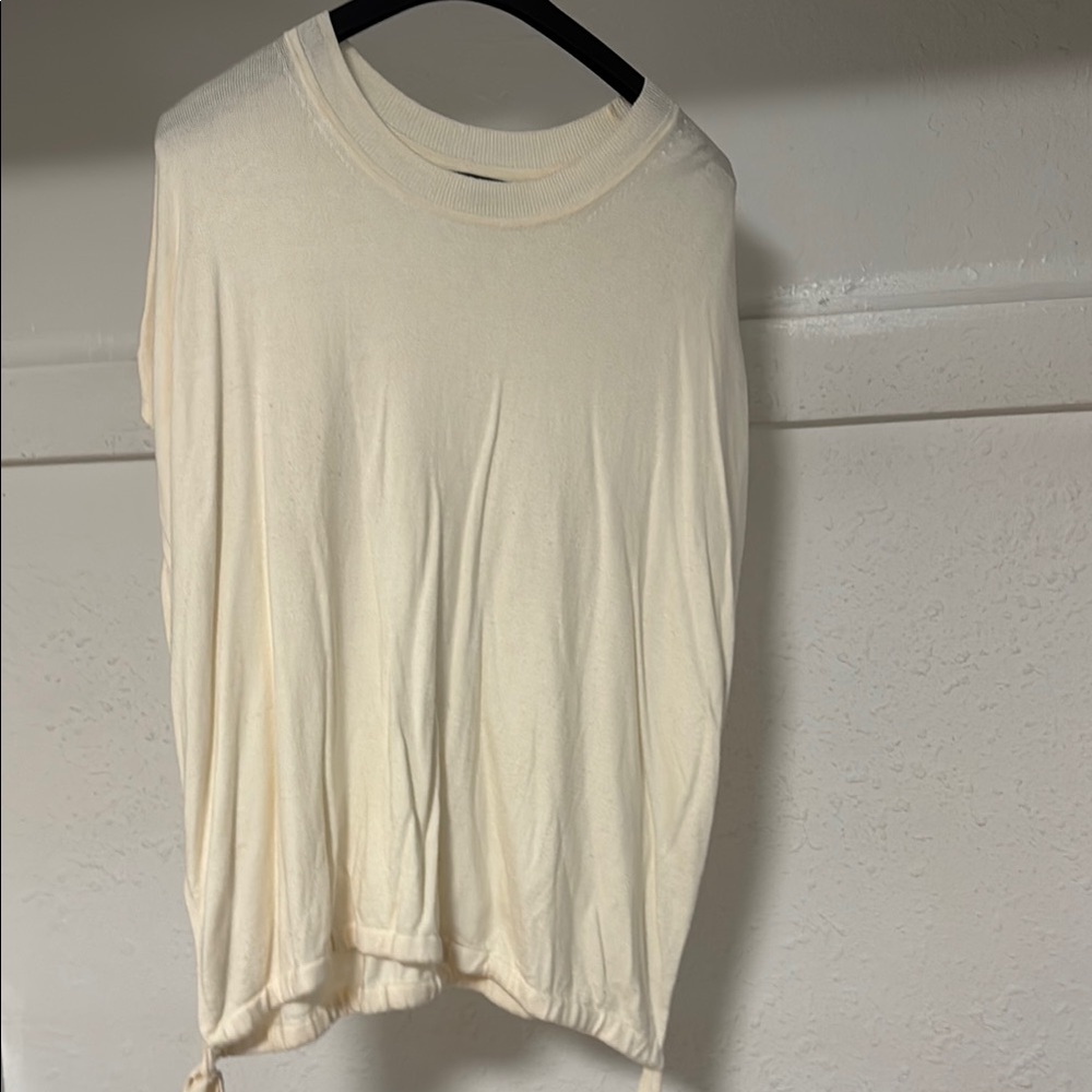 Banana Republic Cream Relaxed T-Shirt with Round Neck